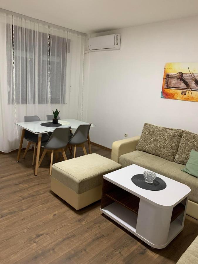 Mar Lux Kumanovo Exterior foto